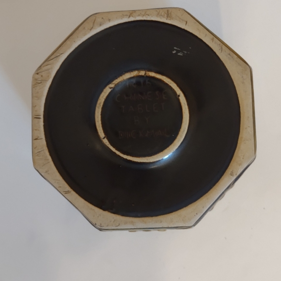 Vintage 1960s Dickmal "Chinese Tablet" Design Planter - Picture 4 of 5